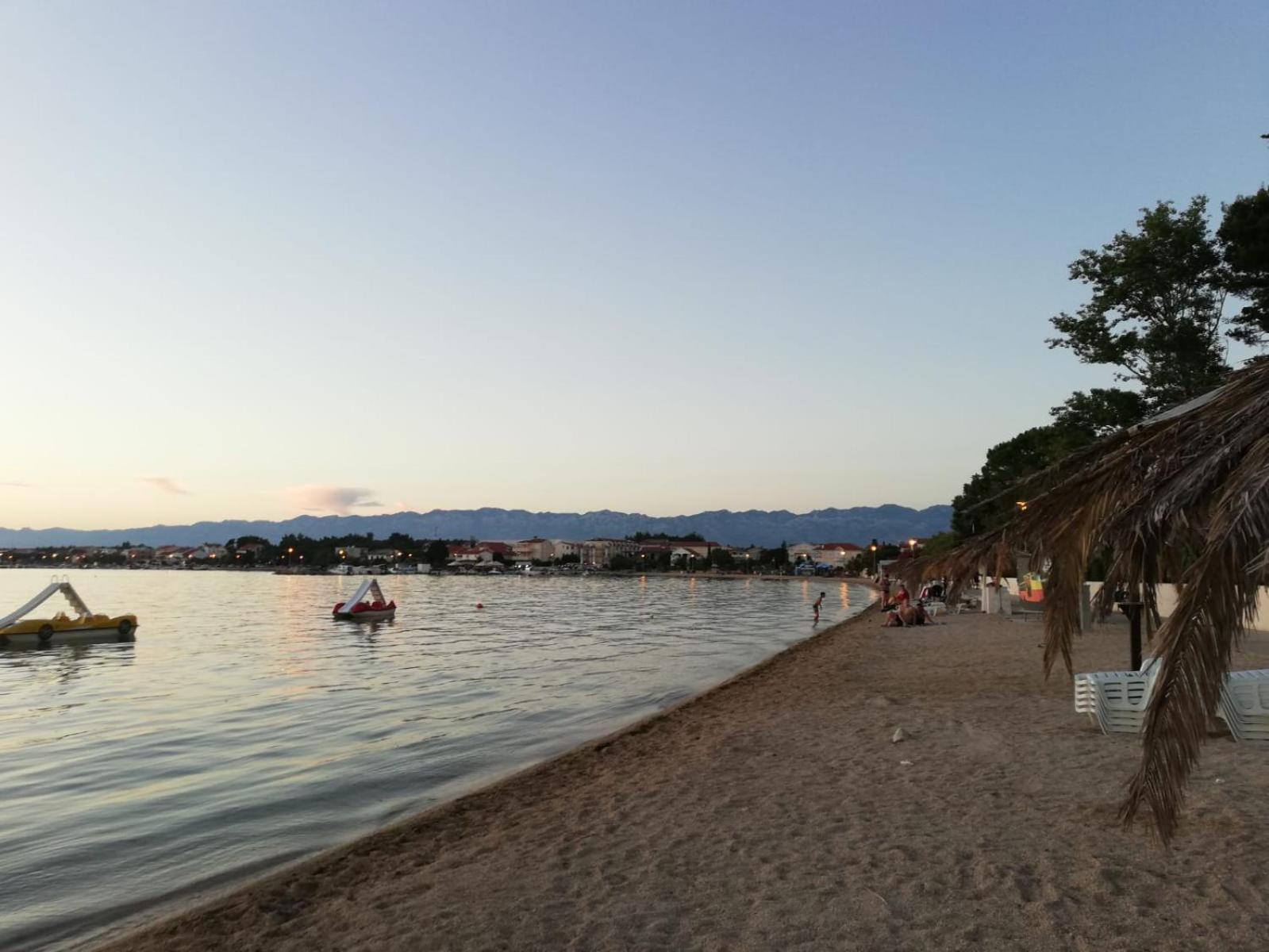 Apartments Anton i Martina Vrsi Rum bild