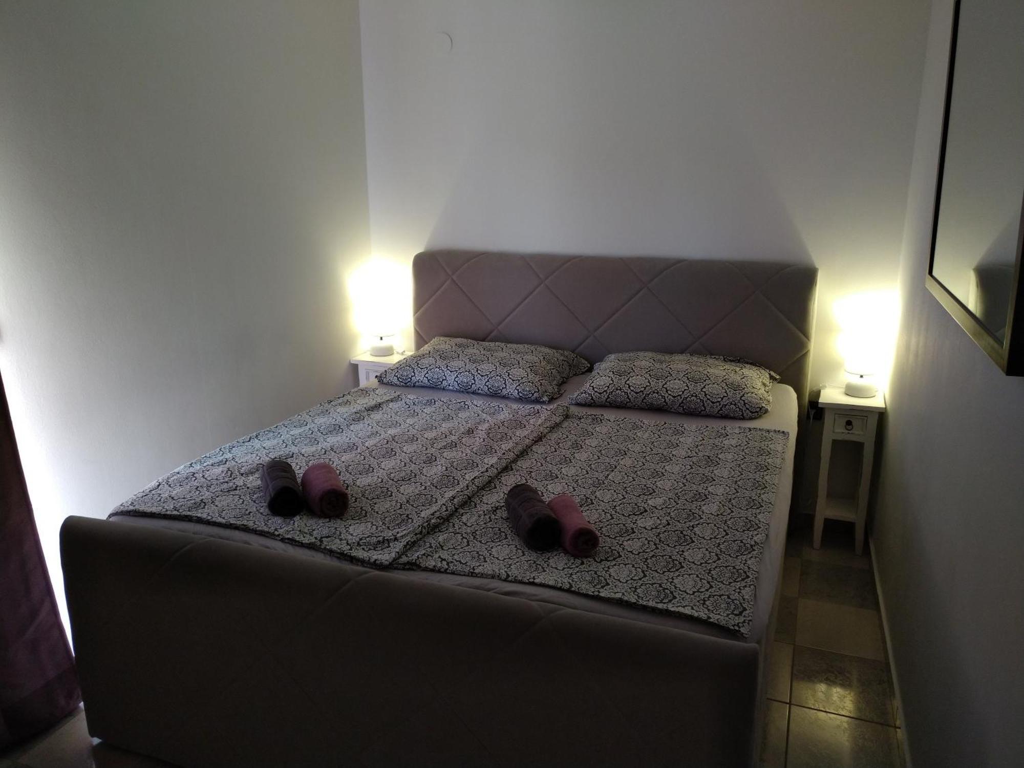 Apartments Anton i Martina Vrsi Rum bild